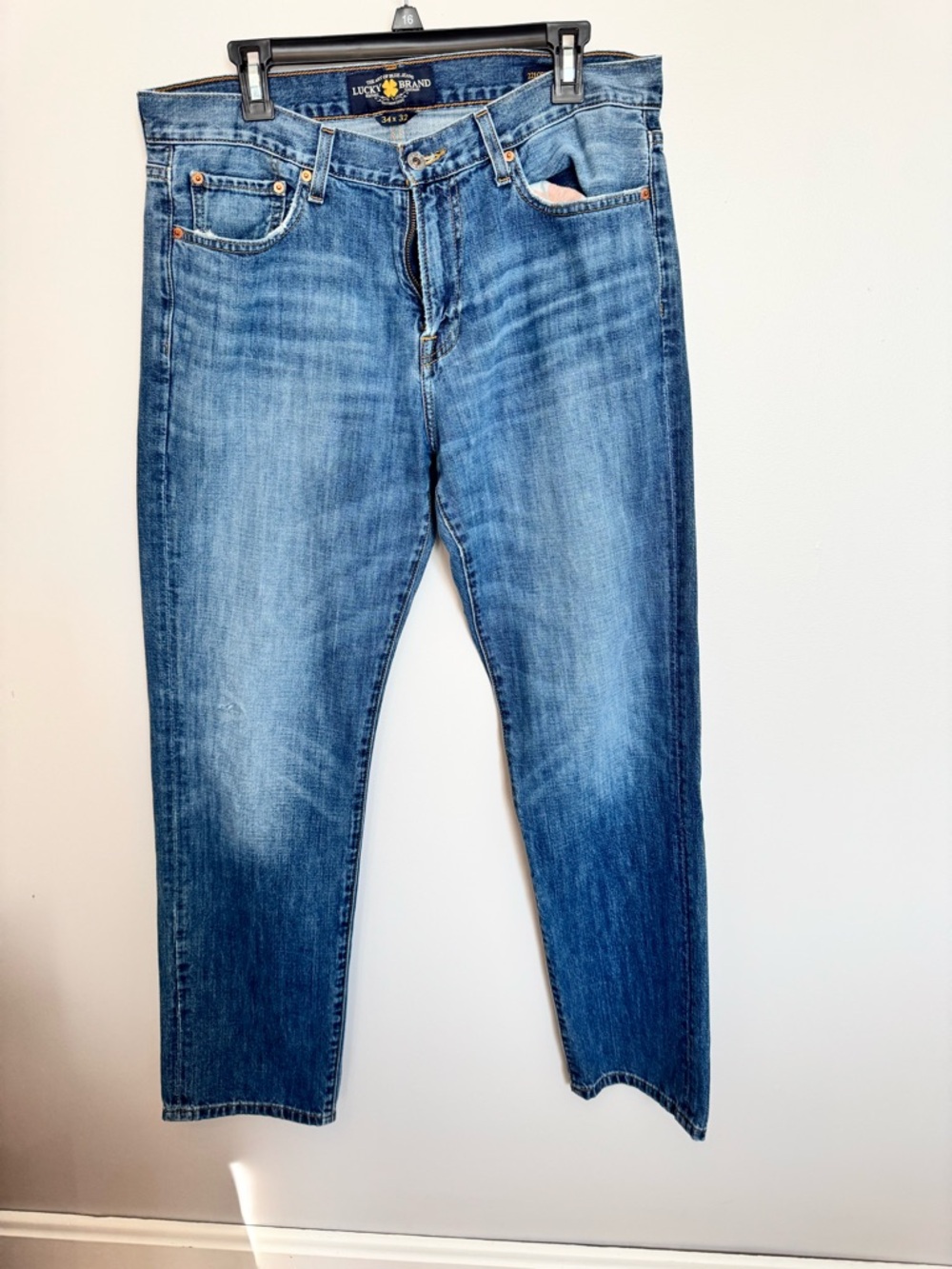 Lucky Brand Men's Light-Mid Blue Straight Jeans 34x32